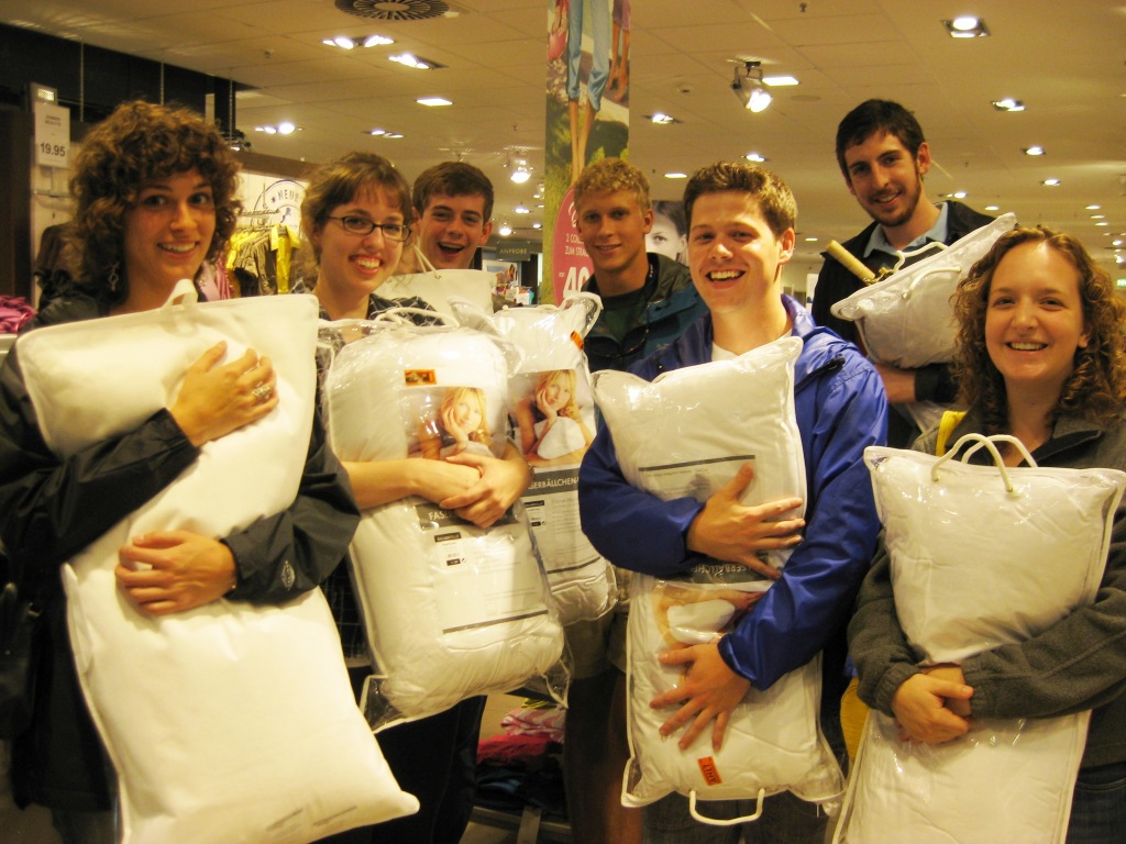 Buying pillows on Whitsuntide!