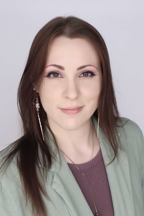 Jess Blauw headshot